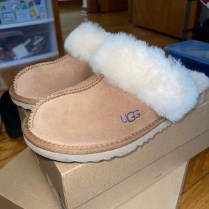 UGG cozy ll slippers